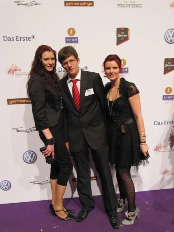 io DeutschlaRomina, Mandy und Lenny besuchten für NewcomerRadio die Aftershowparty und die Stars von Morgen