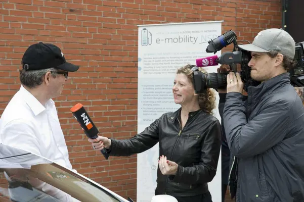 Bild: 3 Teams, 11 Partner, 1 Ziel: E-Mobil in 80 Stunden von London nach Oslo