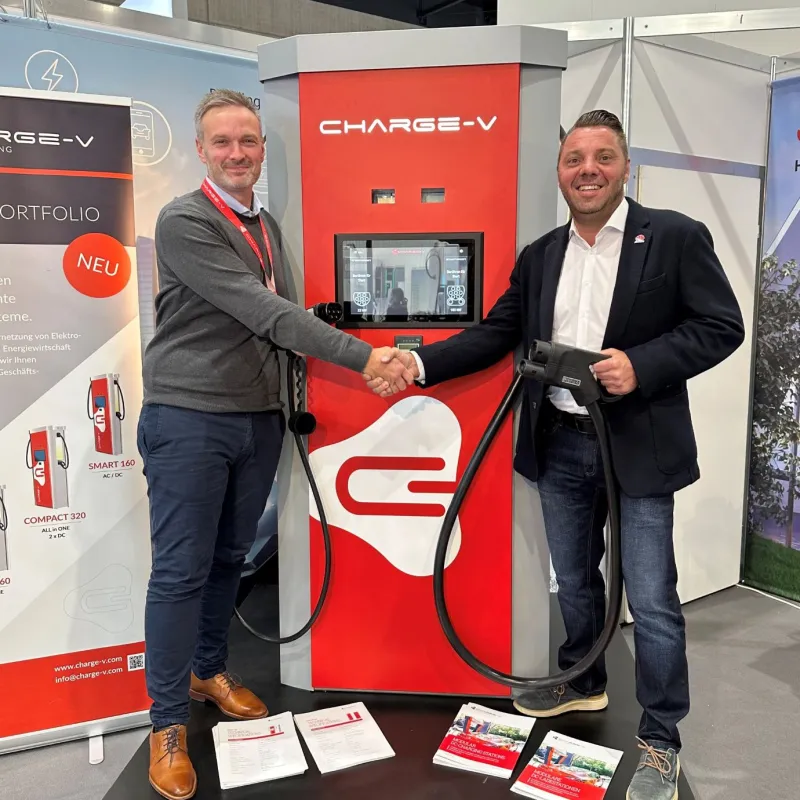 CHARGE-V CEO Christopher Lehne und Wattkraft COO Mike Renner