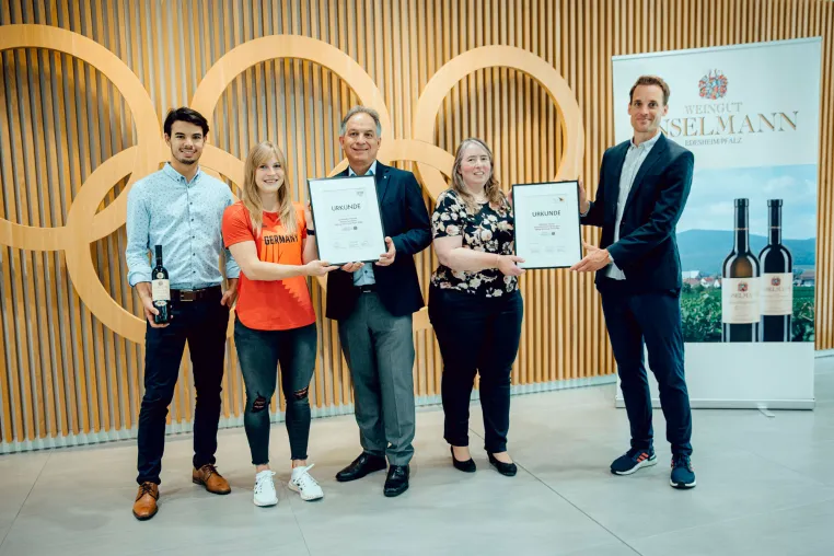 Pfälzer Weingut Anselmann bis 2024 bei den Olympischen Spielen Bild: Pfälzer Weingut Anselmann bis 2024 bei den Olympischen Spielen