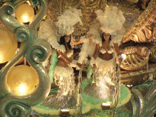 Bild: RuppertBrasil auf dem 26. Samba-Festival in Coburg