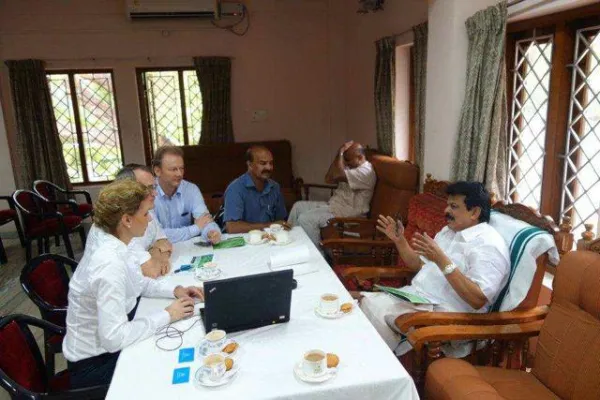 Bild: florafuel AG soll aus indischen Wasserhyazinthen Pellets und Briketts machen