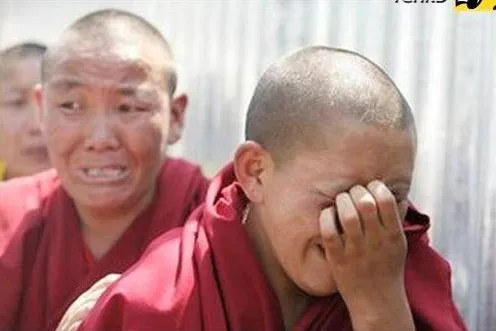 Mönche in Tsawa Pashoe gefoltert, weil sie die Rückkehr des Dalai Lama forderten Bild: Mönche in Tsawa Pashoe gefoltert, weil sie die Rückkehr des Dalai Lama forderten