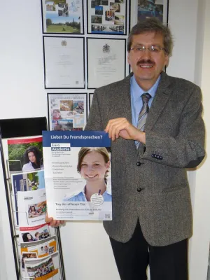 Bild: Infos zu den praxisnahen Studienangeboten der Euro Akademie und der IBS International Business School Lippstadt