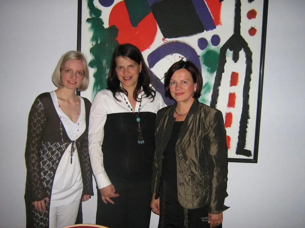 v.l ks. n. re.: Daniela Kreißig, Varenia und Anita Käppler