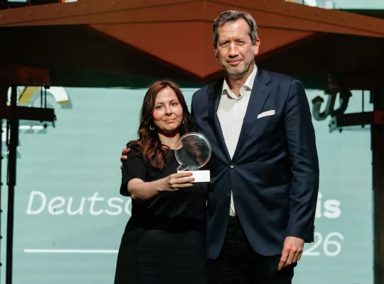 Platin: Hamburger PR-Agentur Blaulicht gewinnt höchste Auszeichnung der Branche Bild: Platin: Hamburger PR-Agentur Blaulicht gewinnt höchste Auszeichnung der Branche