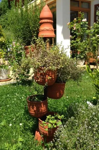 Bild: Gartenkeramik hilft Ihren Pflanzen