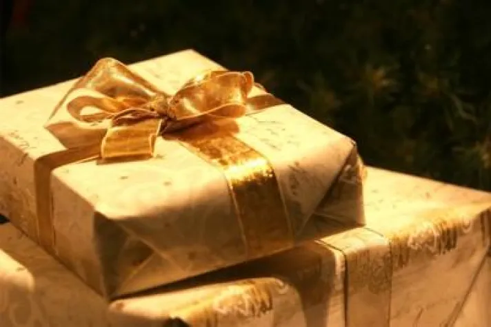 Bild: Breitling, Cartier, IWC, Rolex - Luxusschnäppchen zur Weihnachtszeit im Uhrenmarkt auf TrustedWatch