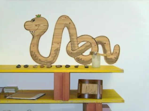 Bild: Zuwachs bei den "Tape-Zier-Tieren"  - DER HOLZWURM - der trendige Wandschmuck für gute Laune