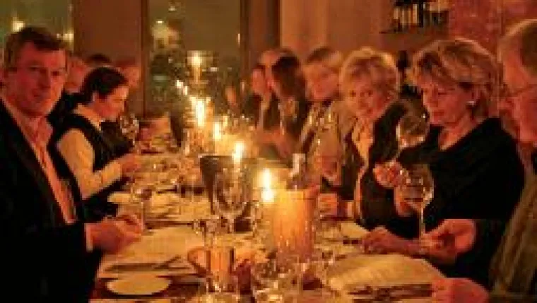 Bild: Feiern für Genießer im Erlebniskochen-Haus