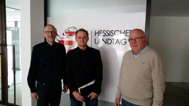 Bild: "Ich unterstütze Ihre Forderungen"