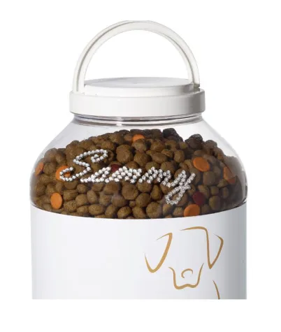 Hundefutter goes Glamour - Canimix personalisiert Futterdosen mit Swarovski-Steinen Bild: Hundefutter goes Glamour - Canimix personalisiert Futterdosen mit Swarovski-Steinen