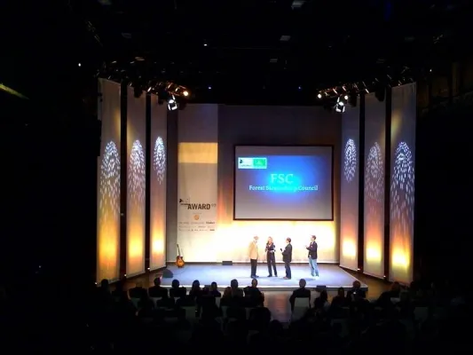 FSC gewinnt Oscar für Nachhaltigkeit - Verleihung der Utopia Awards 2009 Bild: FSC gewinnt Oscar für Nachhaltigkeit - Verleihung der Utopia Awards 2009