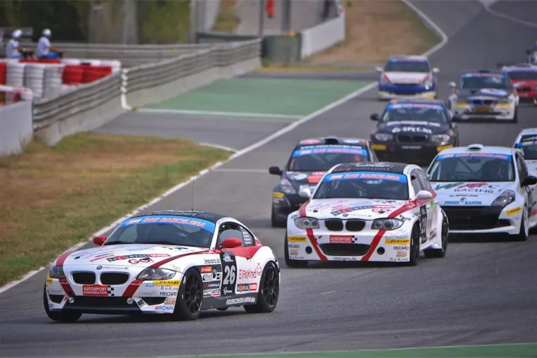Bild: 24h Barcelona: Platz 2 für Sorg Rennsport bei internationaler Premiere