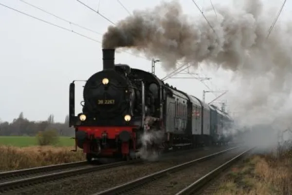 Bild: Unter Volldampf nach Brühl ins Rheinland