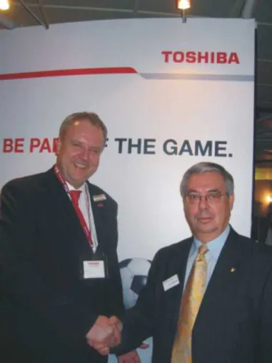 Bild: Toshiba und AKCENT vereinbaren Zusammenarbeit