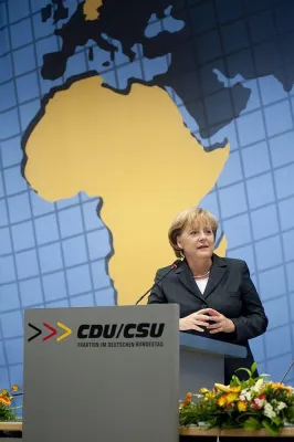Bild: Merkel mit leeren Händen zu Obama?  Haushaltsentwurf ohne Spielraum für G8-Initiativen und Afrika-Versprechen