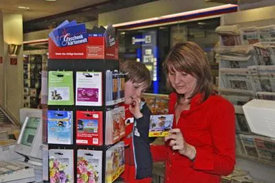 Bild: Freude schenken leicht gemacht - Geschenkkartenwelt vereint Top-Marken an einem Platz