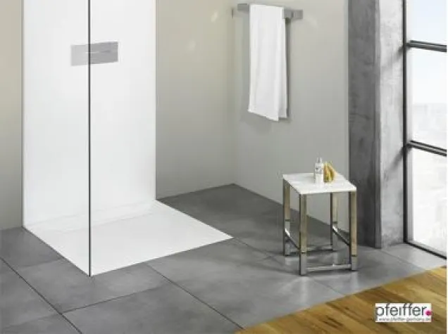 Bild: AQUAMASTER-Duschtassen von Pfeiffer – so duscht man heute.