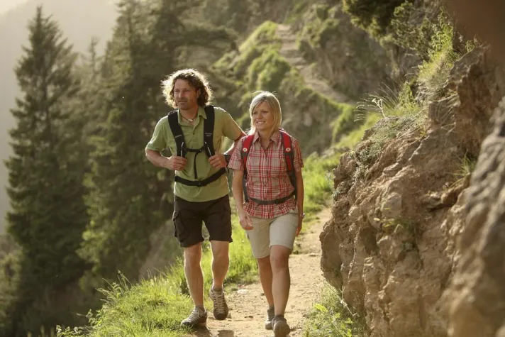 Erntezeit und Wanderspaß – Herbst in Südtirol Bild: Erntezeit und Wanderspaß – Herbst in Südtirol