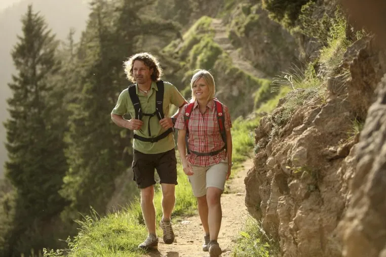 Bild: Erntezeit und Wanderspaß – Herbst in Südtirol