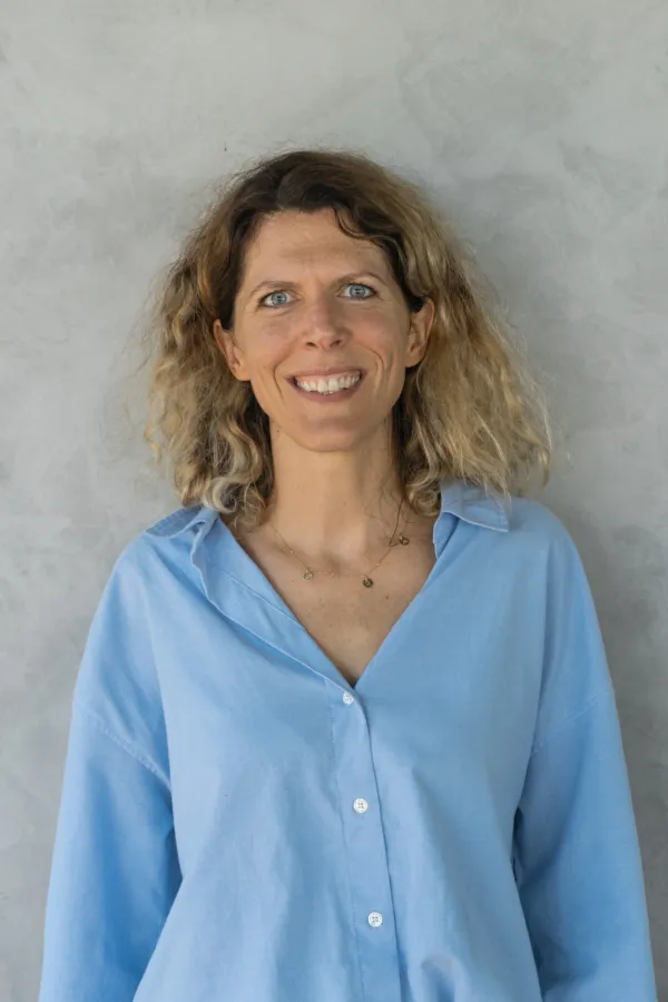  (© Forward College)