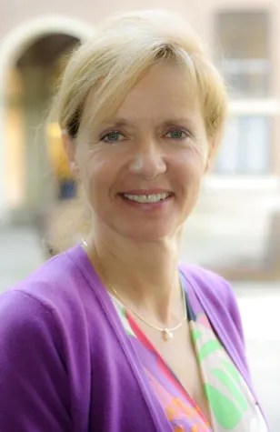 Bild: Münster: Stadträtin Dr. Andrea Hanke eröffnet die SchülerAustausch-Messe 2012 - Die Jugend will ins Ausland