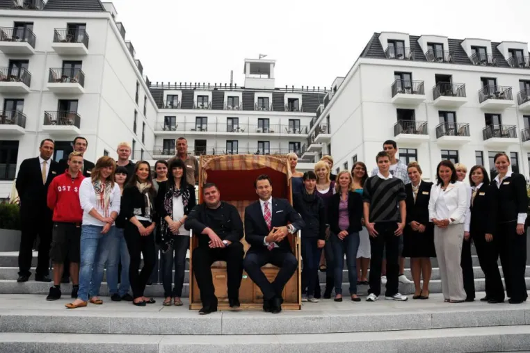 Upstalsboom Hotelresidenz & SPA Kühlungsborn: Ausbildungsstaffel für höchste Ansprüche Bild: Upstalsboom Hotelresidenz & SPA Kühlungsborn: Ausbildungsstaffel für höchste Ansprüche