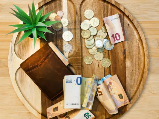 Bild: Der Geldratgeber ist zurück: Informative und vertraute Plattform bietet wieder umfangreiche Finanzinfos