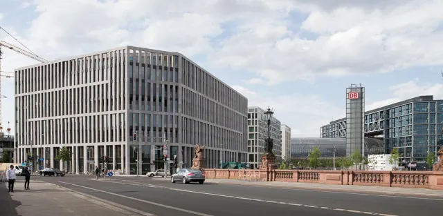 Berlin: “Tucano Coffee“ mietet über AENGEVELT im “John F. Kennedy Haus“ Bild: Berlin: “Tucano Coffee“ mietet über AENGEVELT im “John F. Kennedy Haus“