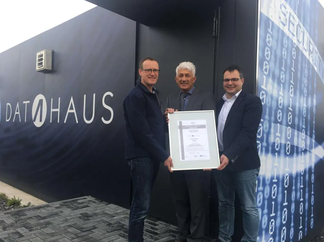 mediaBEAM Geschäftsf. J. Meyer, E. Pektas Geschäftsf. Infaz, Geschäftsf. Comdatis M. Olbring (v.l.)