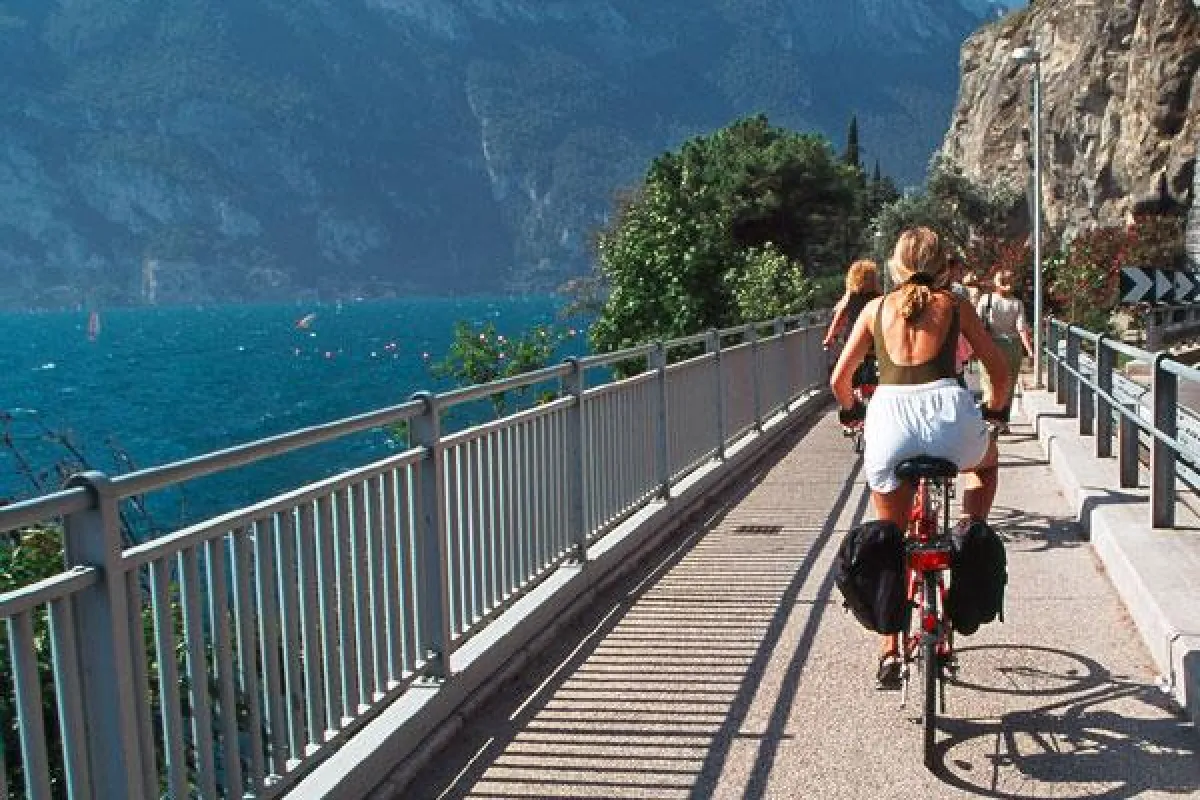 Traumhafte Radwege im Mittelmeer-Klima von den Dolomiten bis Apulien
