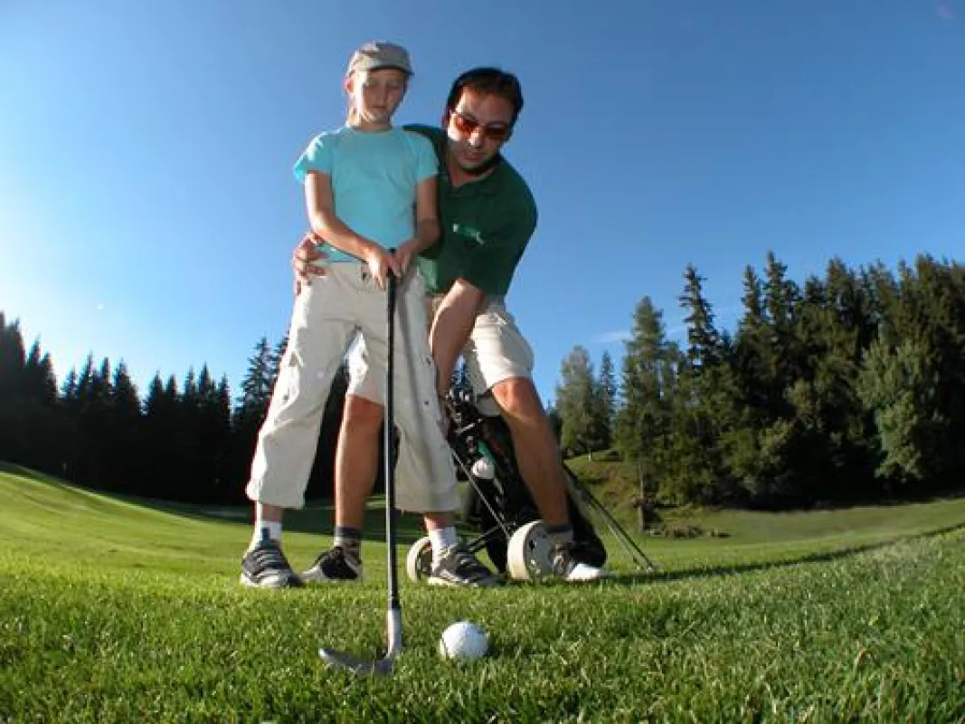 Golfkurse für Eltern und Kinder im Urlaub in der Steiermark