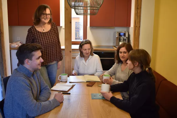 Bild: Das Beste aus beiden Welten – »Lesen macht Schule« in der Stadtbibliothek erstmals hybrid