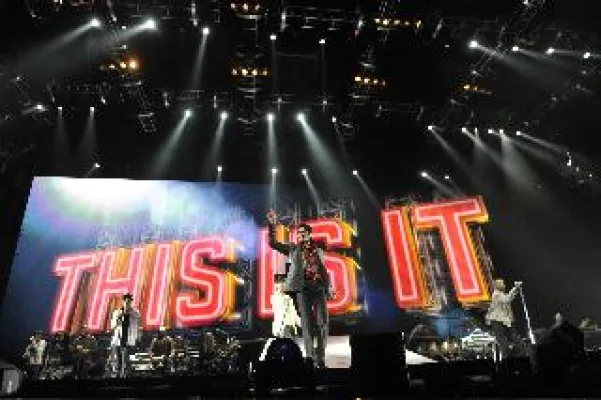 GERNSEHCLUB-Auftakt am 17.02. zur exklusiven DVD-Weltpremiere von Michael Jackson´s "This Is It" Bild: GERNSEHCLUB-Auftakt am 17.02. zur exklusiven DVD-Weltpremiere von Michael Jackson´s "This Is It"