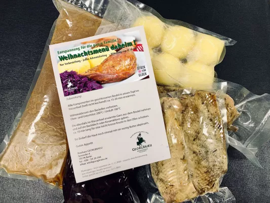 Bild: Entspannung für die ganze Familie: Das Advents-Menü vom Brauhaus GEORGBRÆU zum Mitnehmen für zu Hause