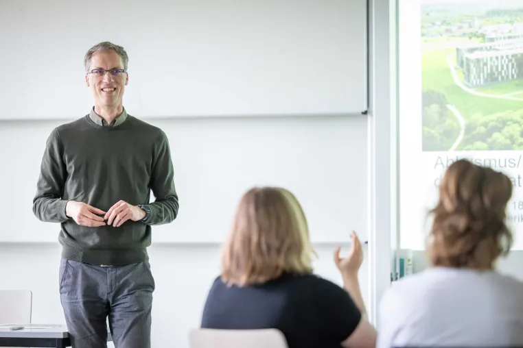 Bild: Prof. Dr. Christian Huppert von der Hochschule Bielefeld in den Bundesvorstand der Lebenshilfe gewählt
