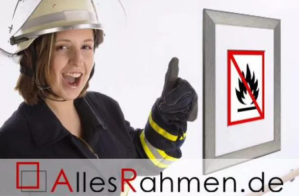 Bild: AllesRahmen macht Brandschutz zum Thema – mit neuen günstigen und zertifizierten Brandschutzrahmen