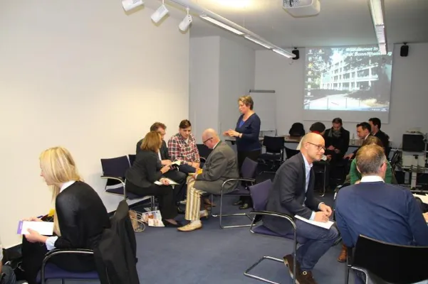 Bild: 'Wie präsentiere ich mich richtig?' - 'Ludwigs' trainieren für den Wettbewerb