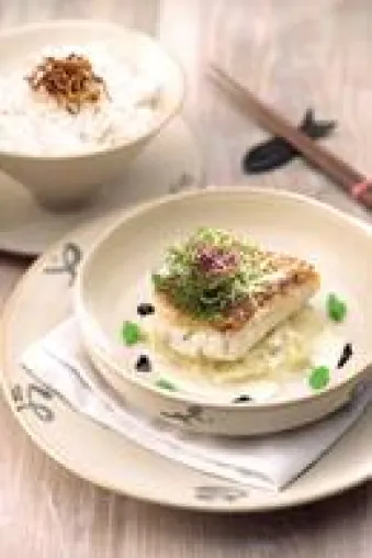 Bild: ATRY bietet umfangreiches Reis-Sortiment mit passenden Rezepten - entwickelt von TV-Koch Rainer Mitze
