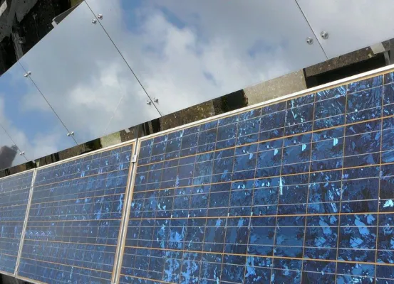 Weltpremiere: plusAmpere stellt „Reflektor- und Berechnungssystem“ für PV- und Solarthermie-Anlagen vor Bild: Weltpremiere: plusAmpere stellt „Reflektor- und Berechnungssystem“ für PV- und Solarthermie-Anlagen vor