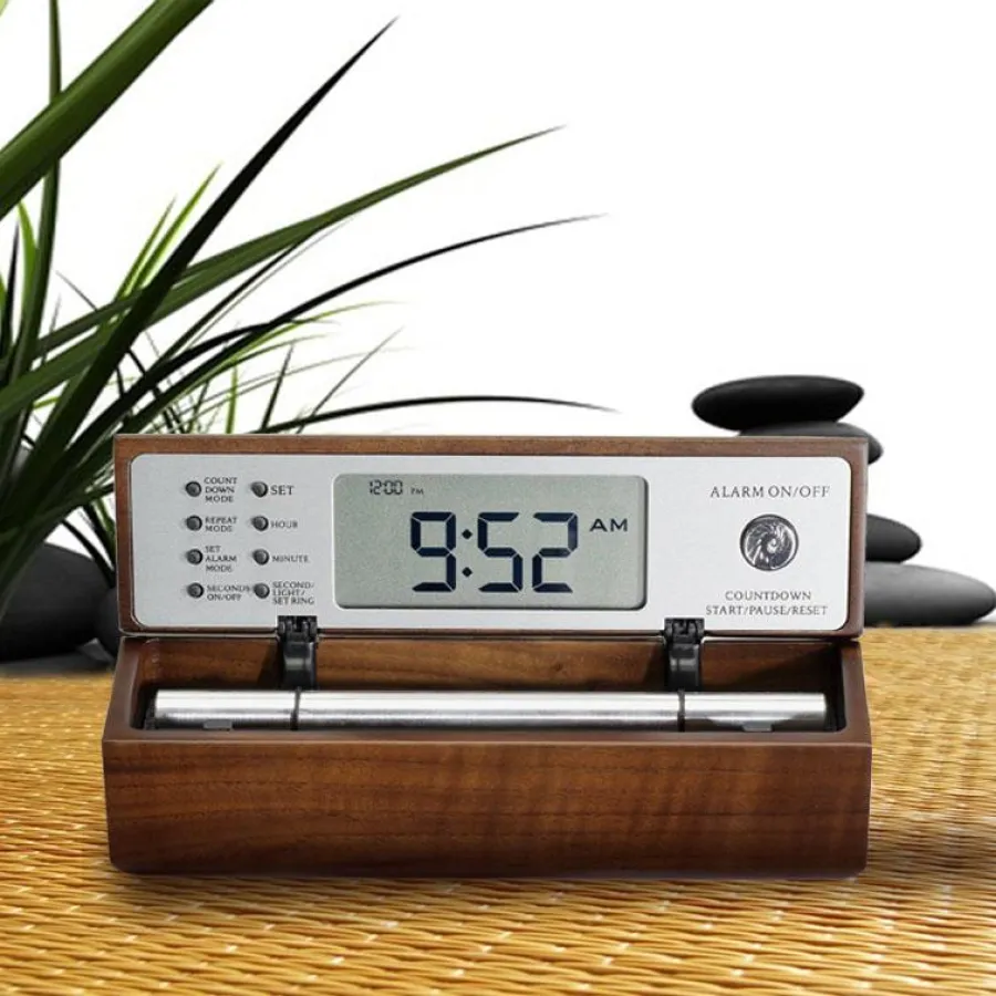 Digitale Zen-Meditationsuhr in der Ausführung Walnuss
