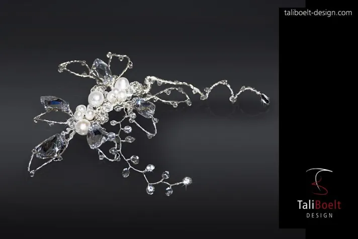 Exklusiver Haarschmuck für die Braut von TaliBoelt Design. Brautschmuck für München und Umgebung. Bild: Exklusiver Haarschmuck für die Braut von TaliBoelt Design. Brautschmuck für München und Umgebung.