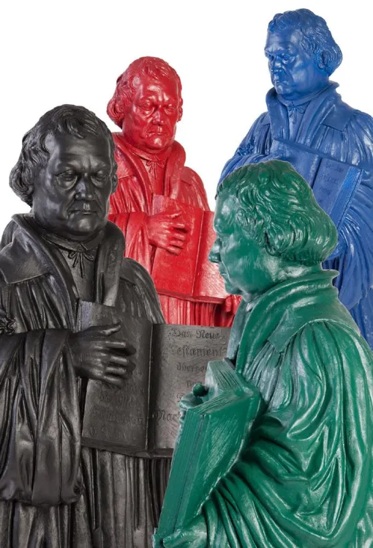 Ottmar Hörl : Martin Luther – Kunststoff-Multiple (98 x 43 x 43 cm) für die Installation