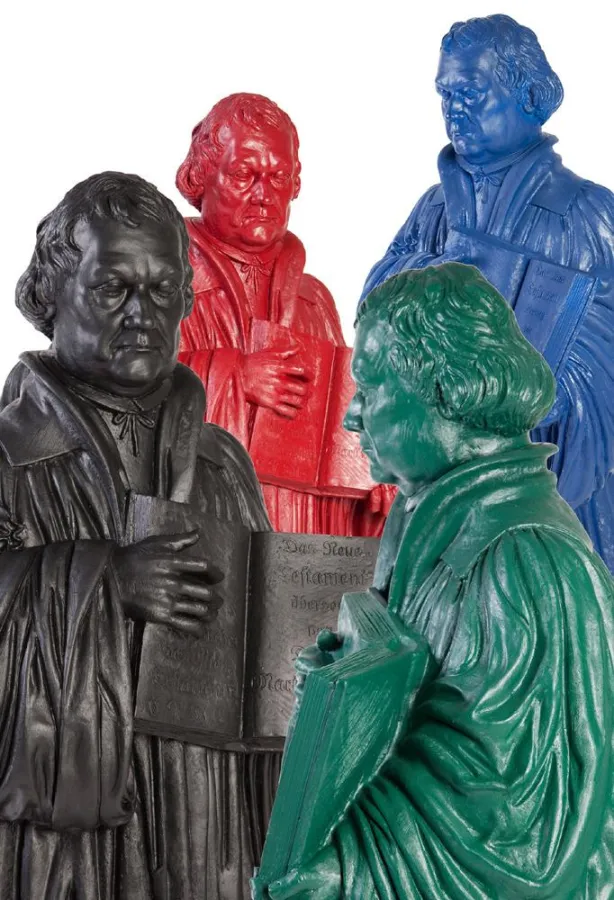 Ottmar Hörl : Martin Luther – Kunststoff-Multiple (98 x 43 x 43 cm) für die Installation 