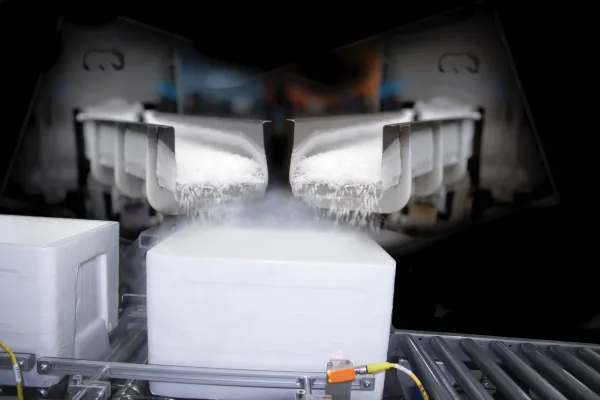 Bild: Das Trockeneis von Cold Jet hilft Leben zu retten und ist unerlässlich im globalen Kampf gegen COVID-19