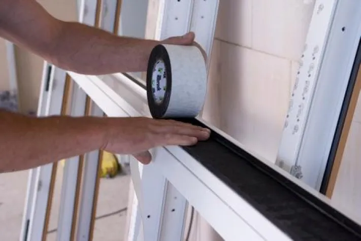 Bild: Undichte Fugen haben unabsehbare Folgen