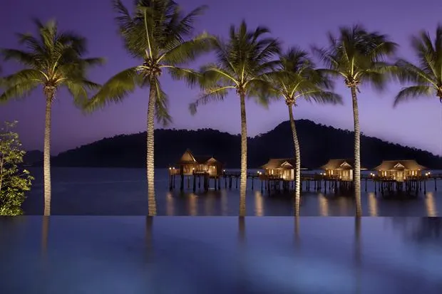YTL HOTELS GEWINNEN TRIPADVISOR 2014 TRAVELERS’ CHOICE Bild: YTL HOTELS GEWINNEN TRIPADVISOR 2014 TRAVELERS’ CHOICE