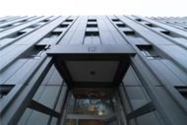 Bild: “crealytics“ mietet über DIP-Partner AENGEVELT 1.900 m² Bürofläche im Berliner “Eight Floors“