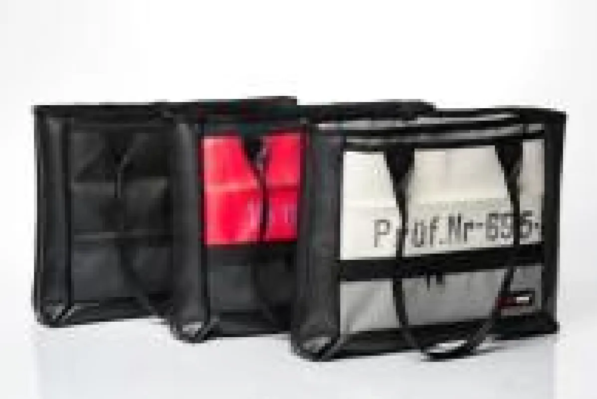 Feuerwear Taschen aus gebrauchtem Feuerwehrschlauch